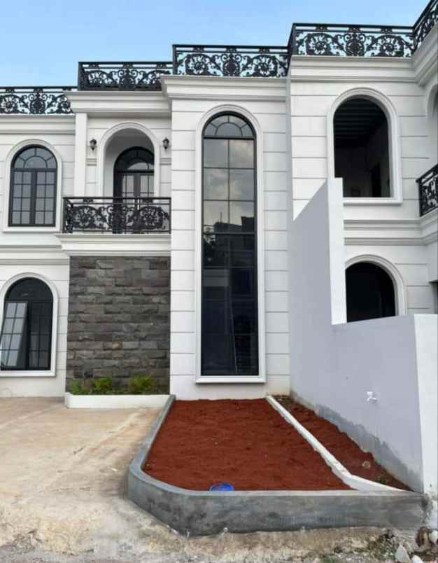 rumah mewah dp 0 cimanggis 5 menit lrt cibubur