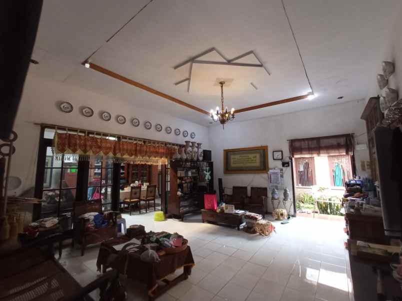 rumah mewah siap huni lokasi di suhat kota malang