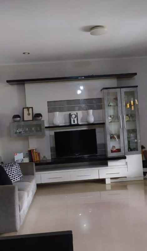 rumah minimalis cibabat dekat rsud cimahi