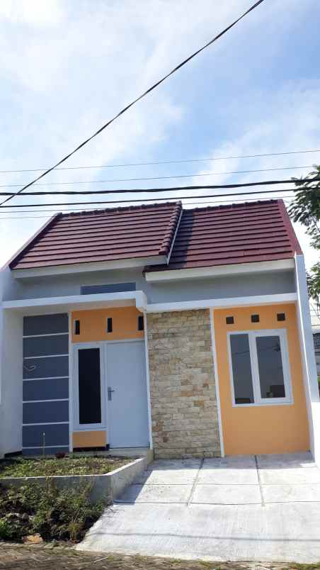 rumah minimalis dengan view pegunungan