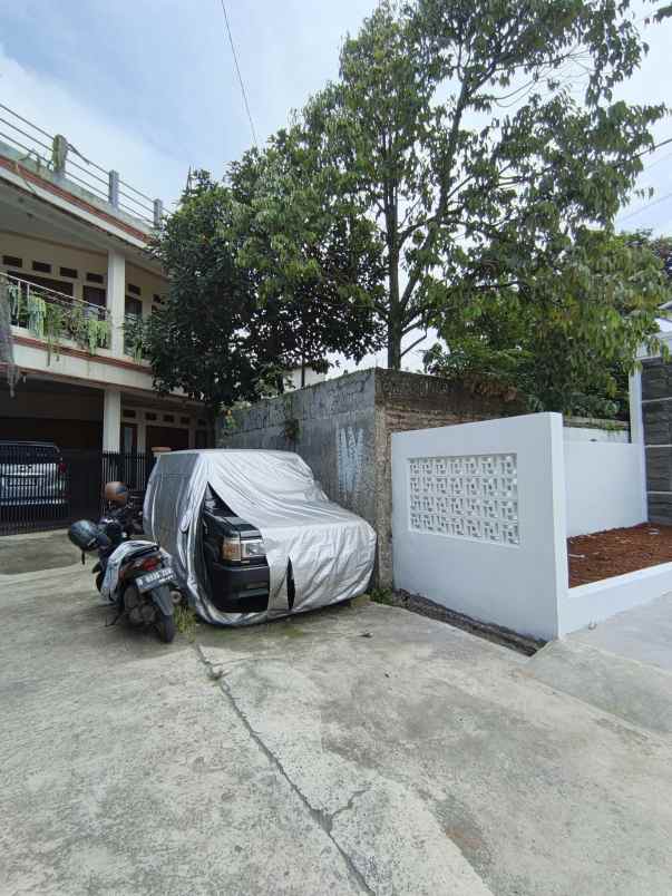 rumah modern bebas banjir di pusat kota bandung