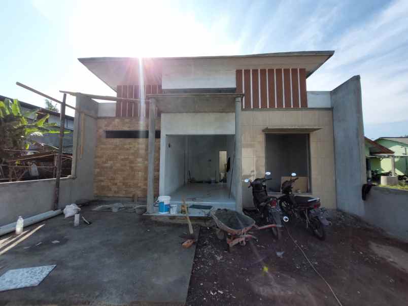 rumah modern cantik dekat pasar gamping di bantul