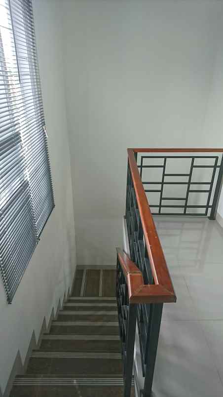 rumah modern pekutan bayan purworejo