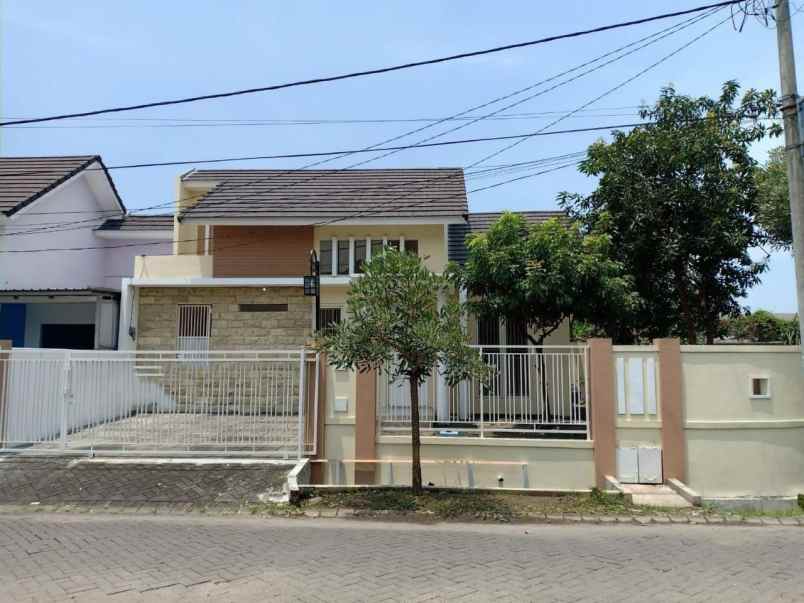 rumah murah strategis di deltasari waru