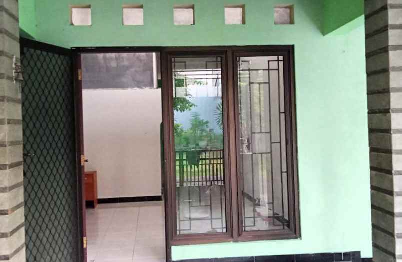 rumah murah terawat puri surya jaya sidoarjo