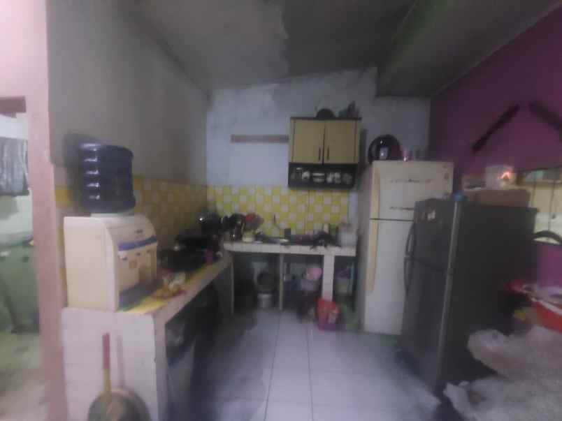 rumah nempel kawasan serpong