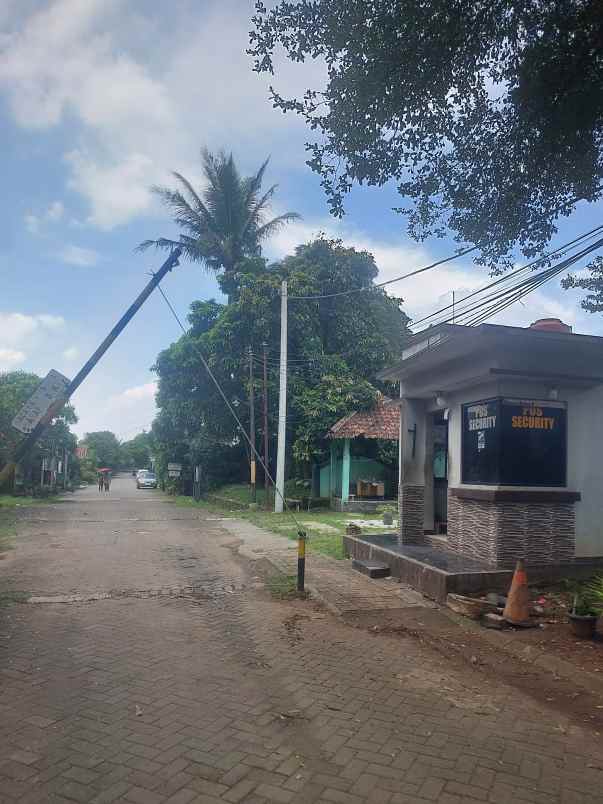 rumah nempel kawasan serpong