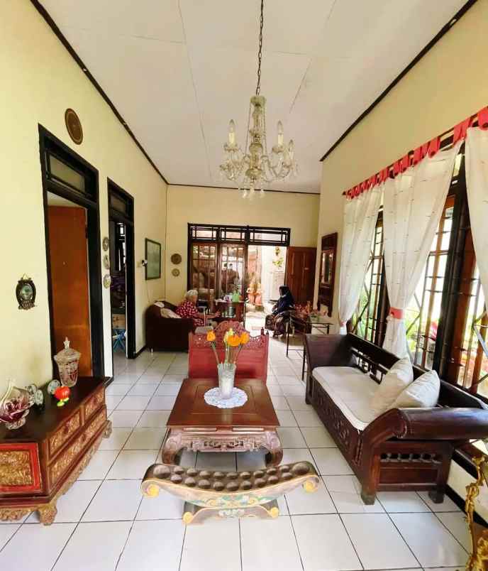 rumah ready di perum puri perdana banyumanik semarang