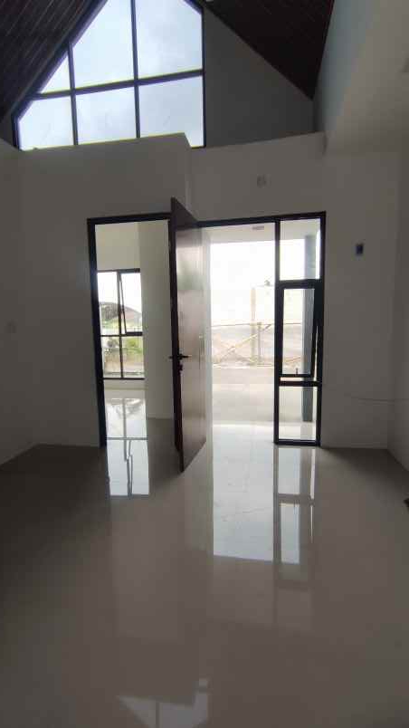 rumah scandinavian kedawung cirebon