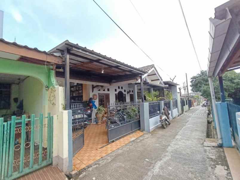 rumah second terawat di depok jaya pancoran mas depok