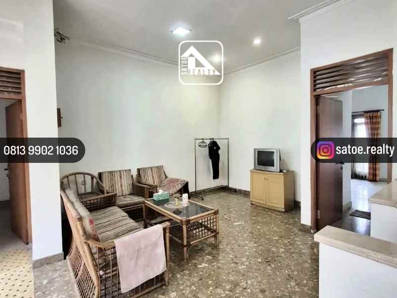 rumah siap huni dekat area kramat pela kebayoran baru