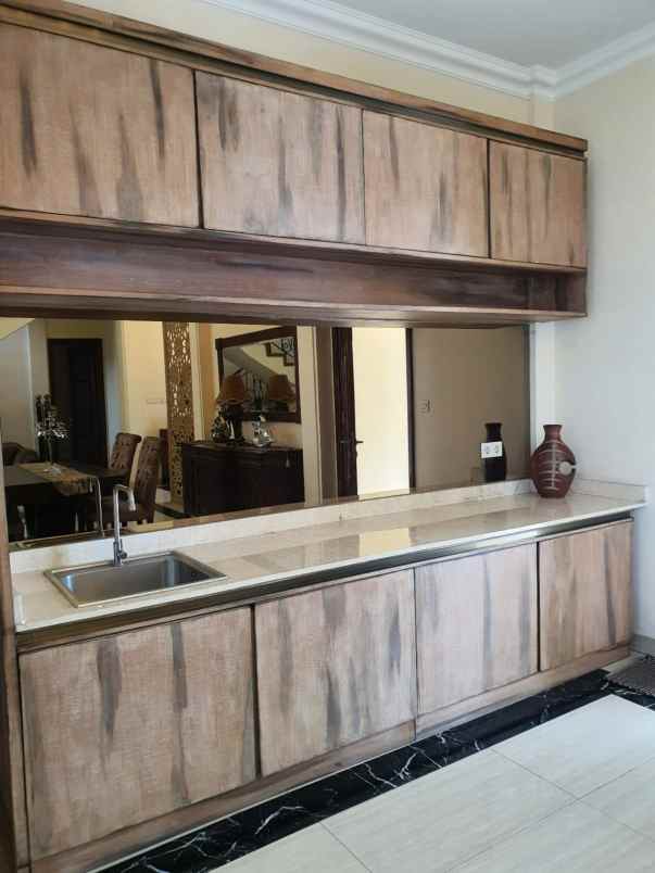 rumah siap huni di lenteng agung jaksel