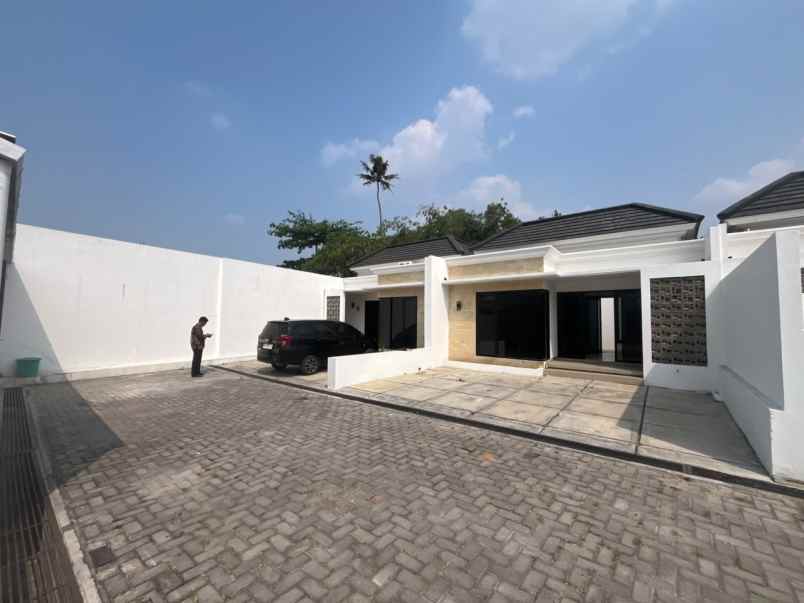rumah siap huni di selomartani kalasan sleman