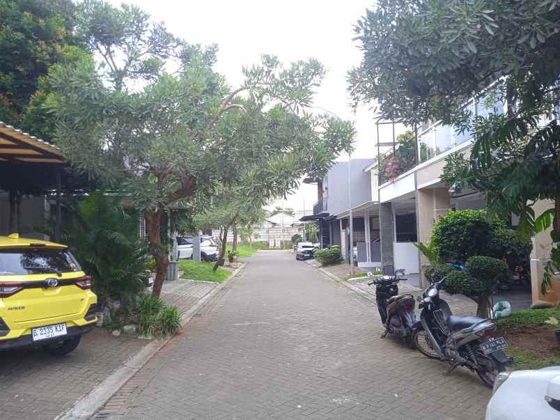 rumah siap huni dijual di graha raya bintaro jaya