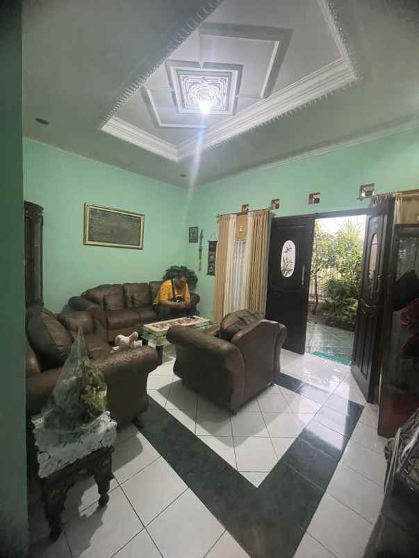 rumah siap huni lokasi di sulfat kota malang