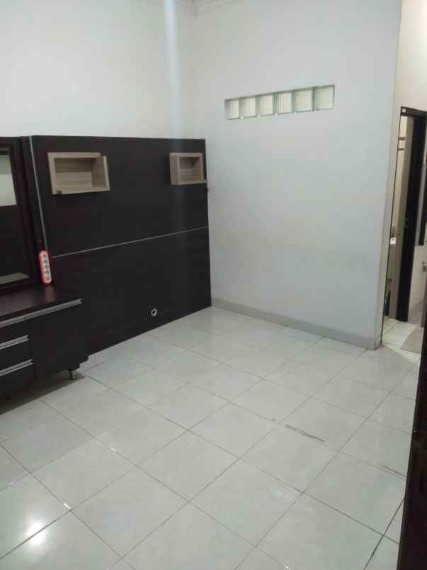 rumah siap huni strategis dekat pasteur setra duta