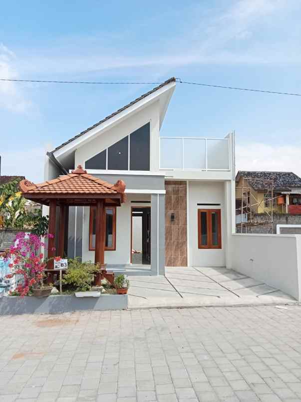 rumah termurah di sleman modern ada roftoop