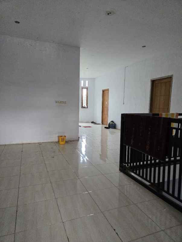 rumah utama dan kost harga istinewa di kota bondowoso