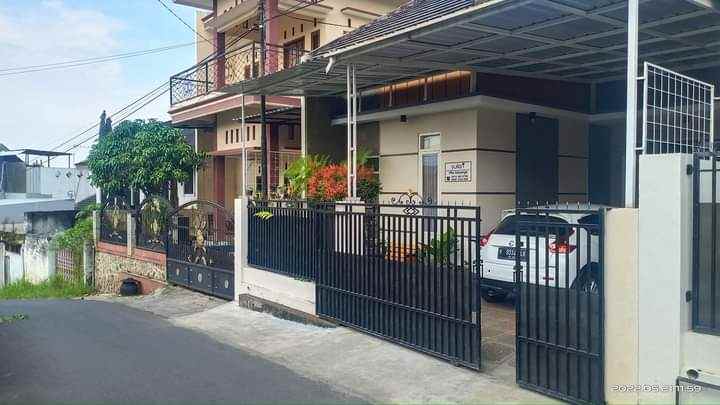 rumah villa dekat wahana wisata kota batu