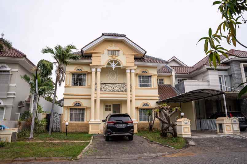 rumah virginia regency luas 345 m2