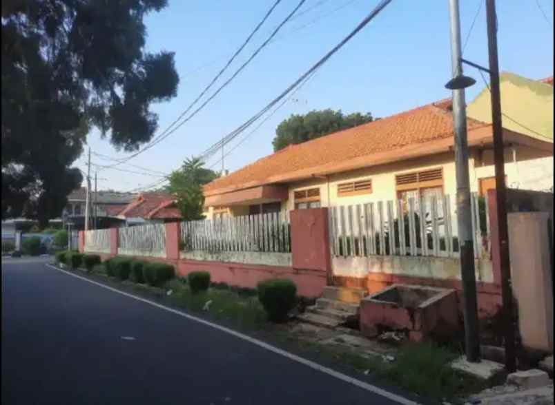 rumah wah harga asoy di komplek kavling al duren sawit