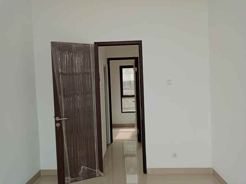 take over rumah 150 jt golden cinere depok