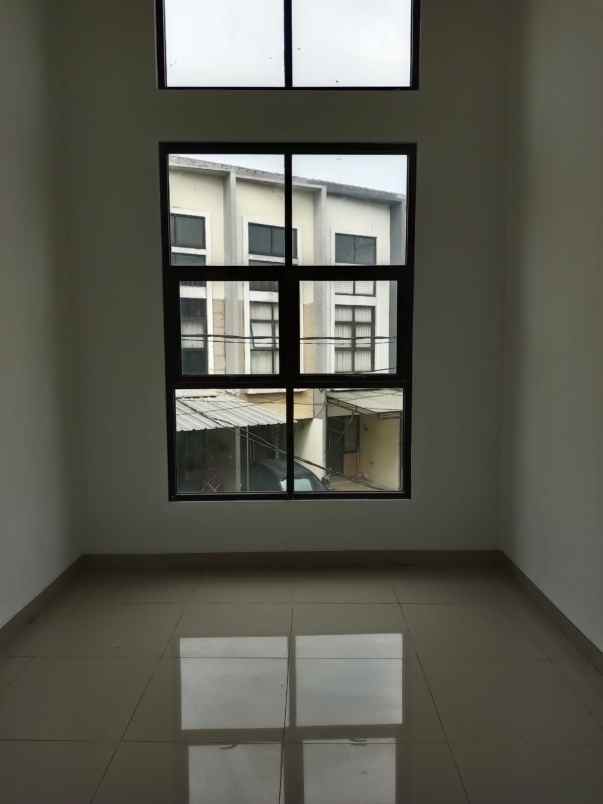 take over rumah 150 jt golden cinere depok