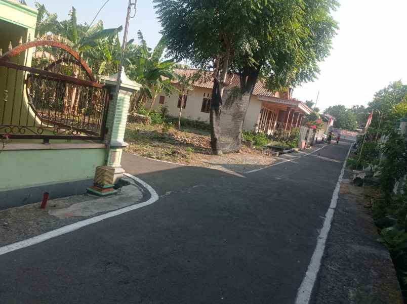 tanah pekarangan di krikilan masaran sragen