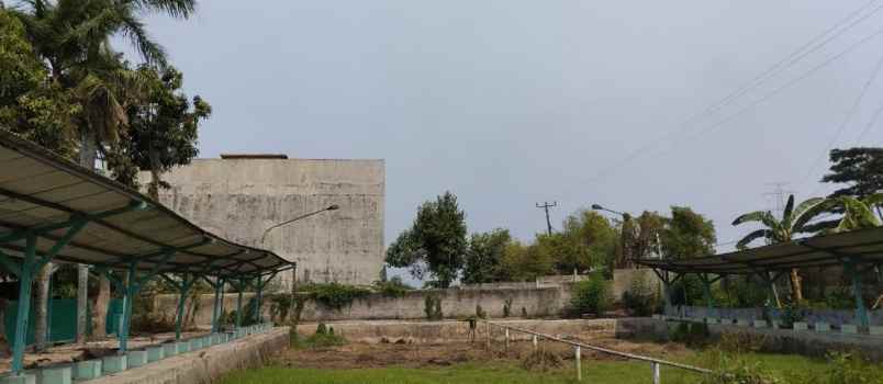 tanah pemancingan pinggir jalan raya kasemen