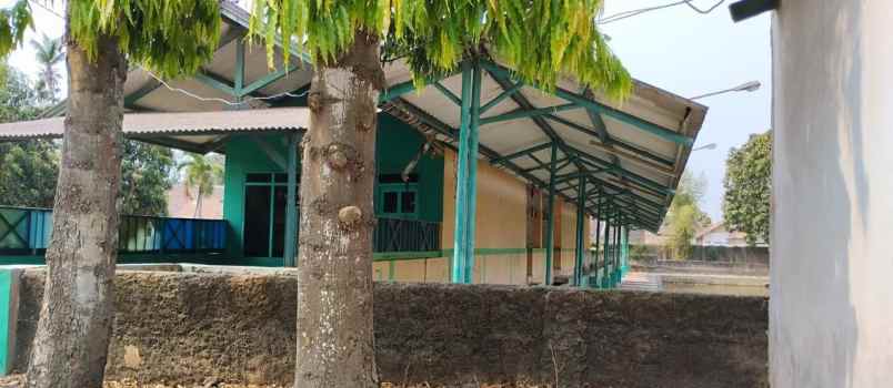 tanah pemancingan pinggir jalan raya kasemen