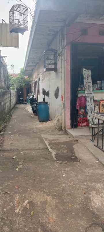 toko dan kontrakan pinggir jalan raya kalimulya depok