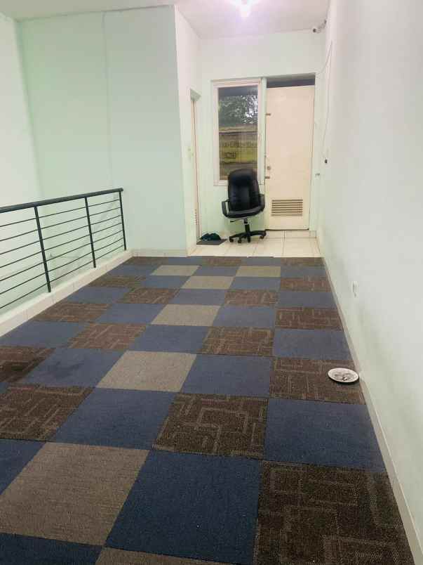 turun harga dijual ruko 2 lantai di legenda wisata