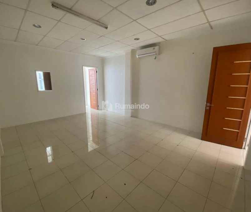 ual ruko permata boulevard 2 5 lantai 183m2