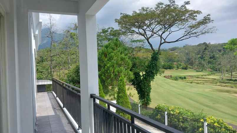 villa bagus best golf view 4 sisi di taman dayu