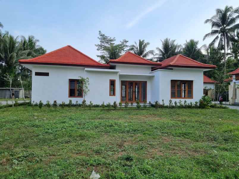 villa para artis di kawasan borobudur sisa 2 unit