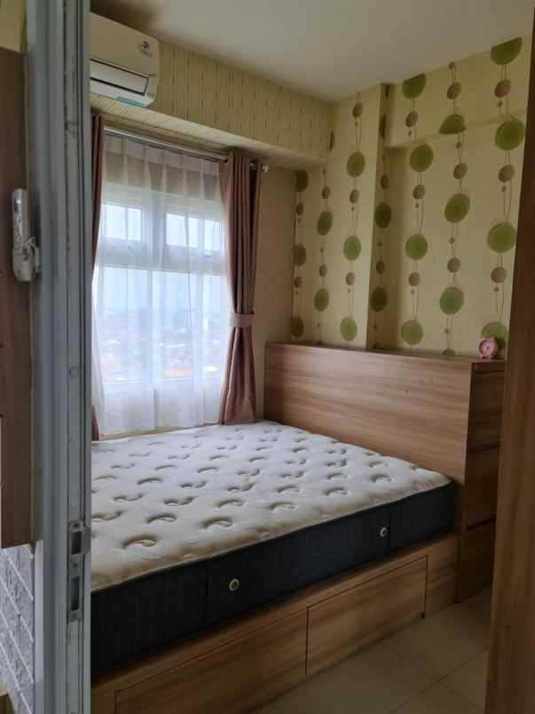 apartemen 2 br furnish siap huni di green pramuka mall