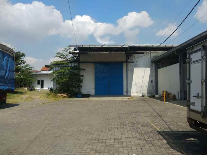 Sewa Bangunan Gudangkantor Jl Majapahit Semarang