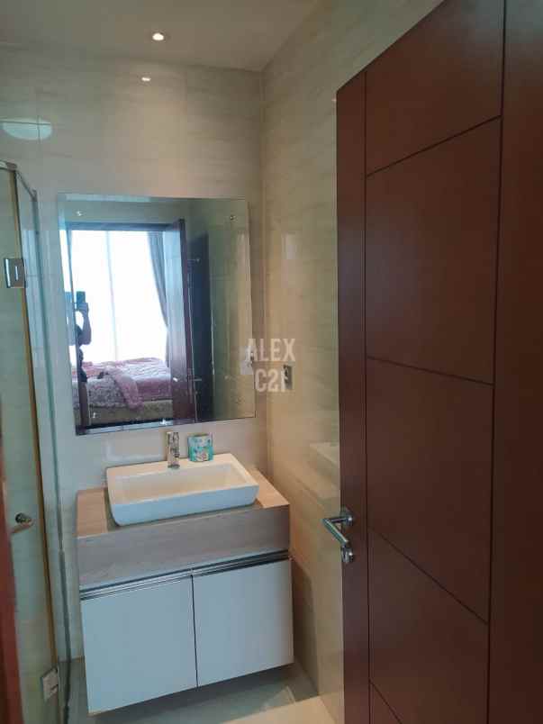 dijual apartemen ancol