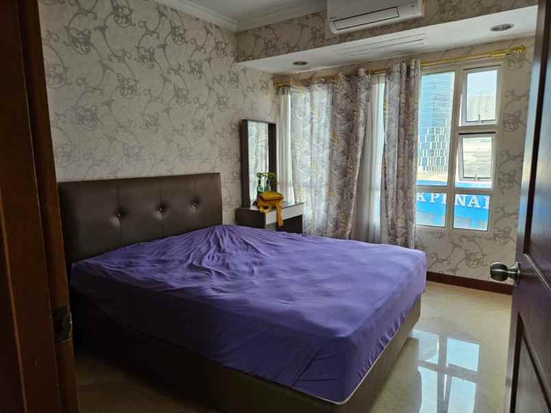 dijual apartemen apartemen grand tropic