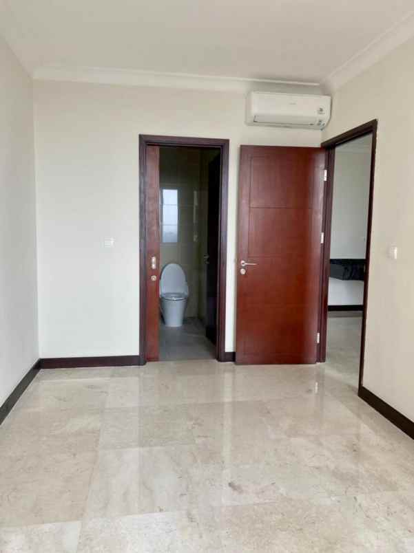 dijual apartemen jl raya kebayoran lama