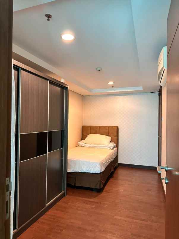 dijual apartemen kuningan