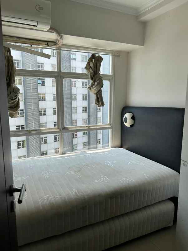 dijual apartemen metropolis tower c