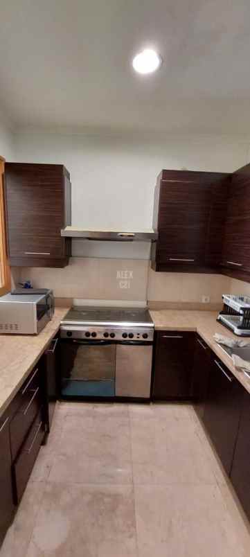 dijual apartemen patal senayan