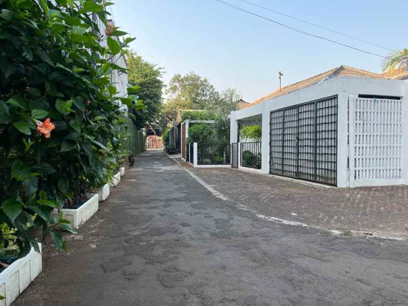 dijual cepat 3 rumah di kebayoran