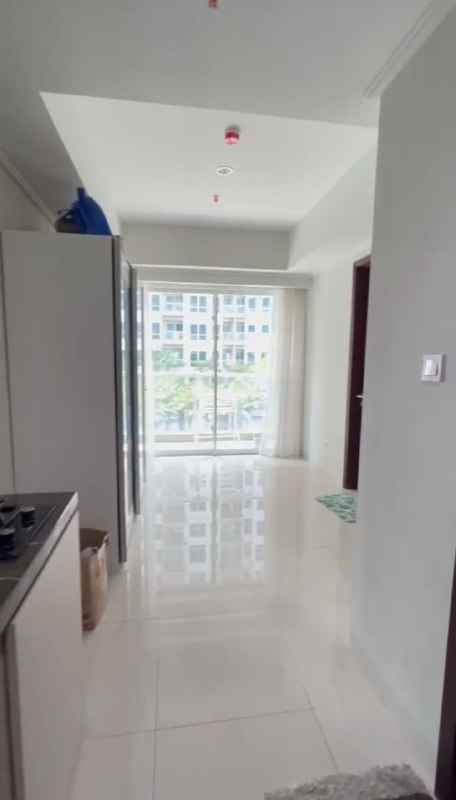 dijual cepat bu apartemen green sedayu murah nego