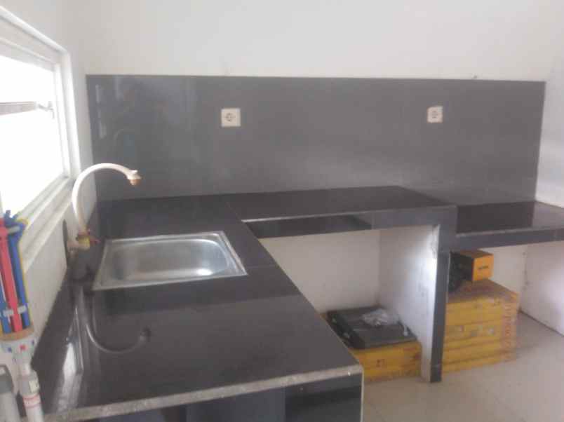 dijual cepat rumah 1 lantai dekat terminal arjosari