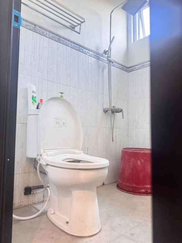 dijual cepat rumah di sendangmulyo tembalang semarang