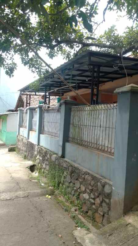 dijual cepat rumah seken siap huni