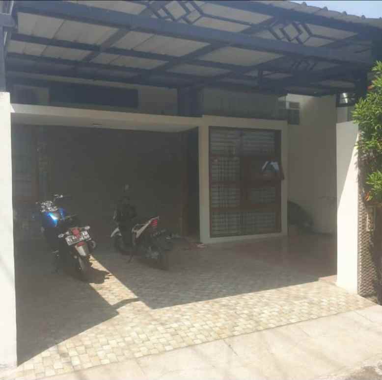 dijual cepat rumah siap huni lokasi di sayap podomoro