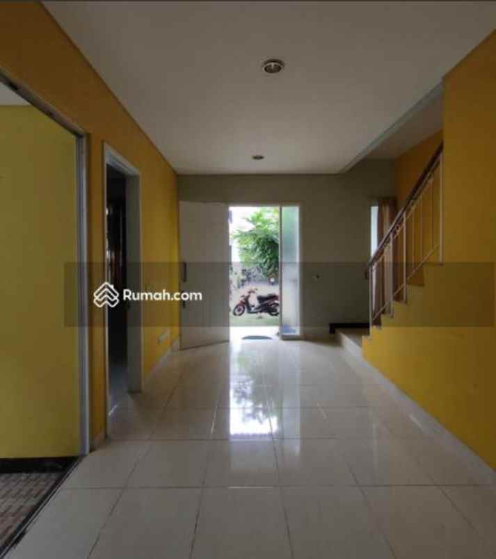 dijual cepat rumah vanya pack cluster anila bsd